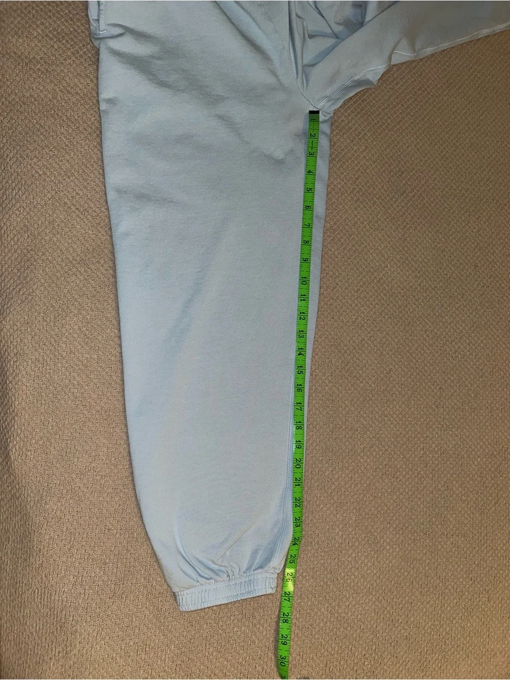 Aritzia Mega Fit Airy Terry Sweatfleece Sweatpants in Dew Blue Size Medium - Picture 8 of 10